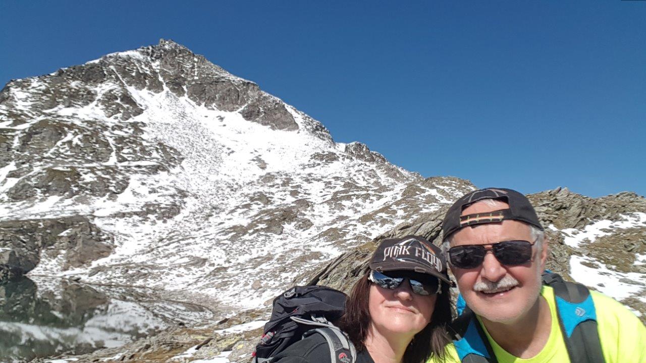 Schwarzhornseen Hike