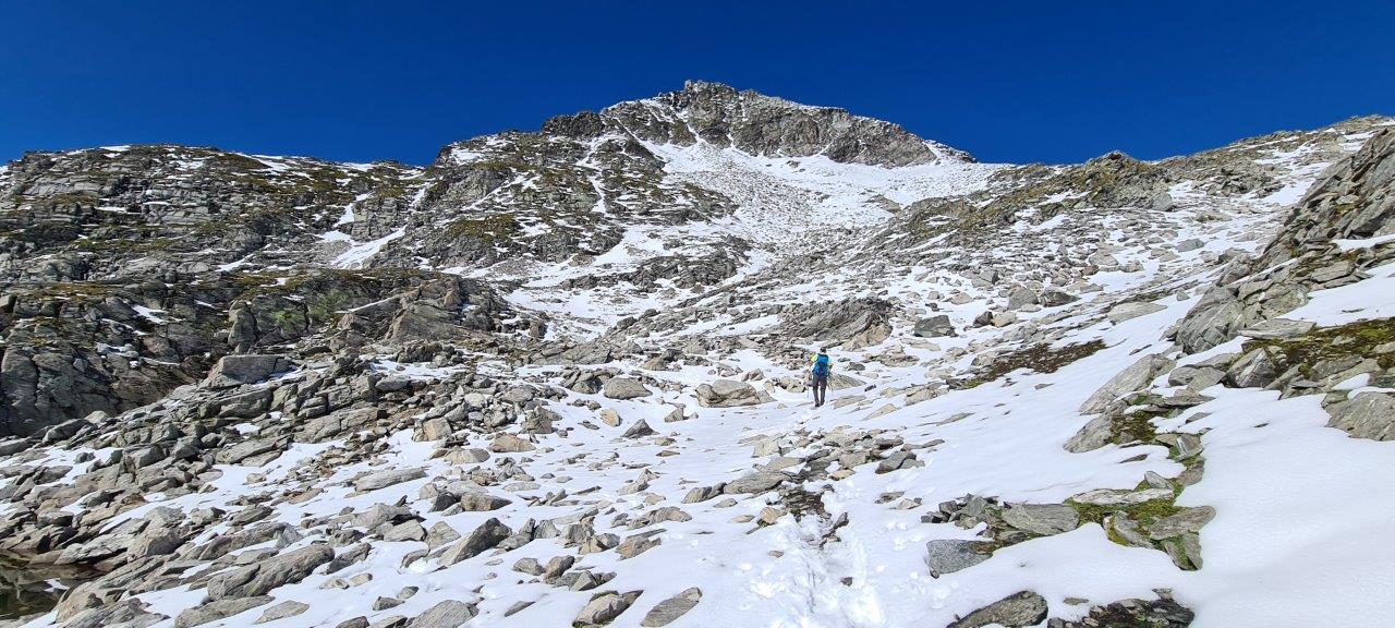 Schwarzhornseen Hike