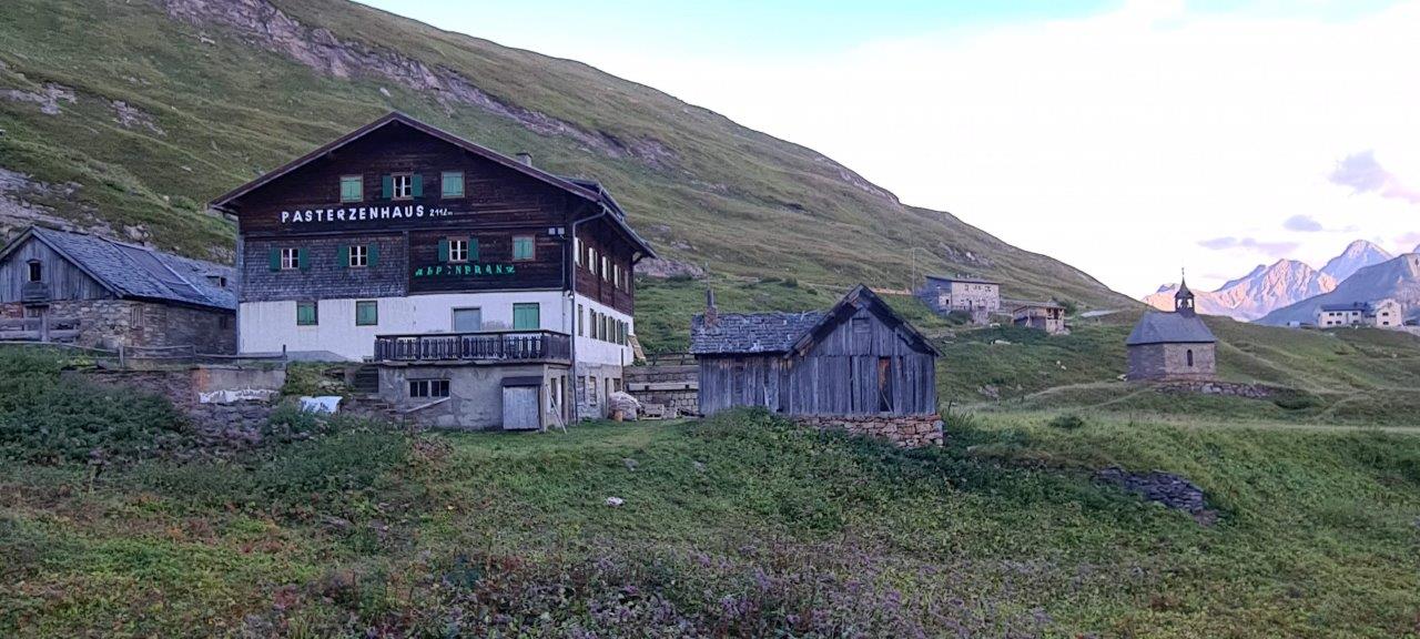 Pasterze Hike below the Grossglockner