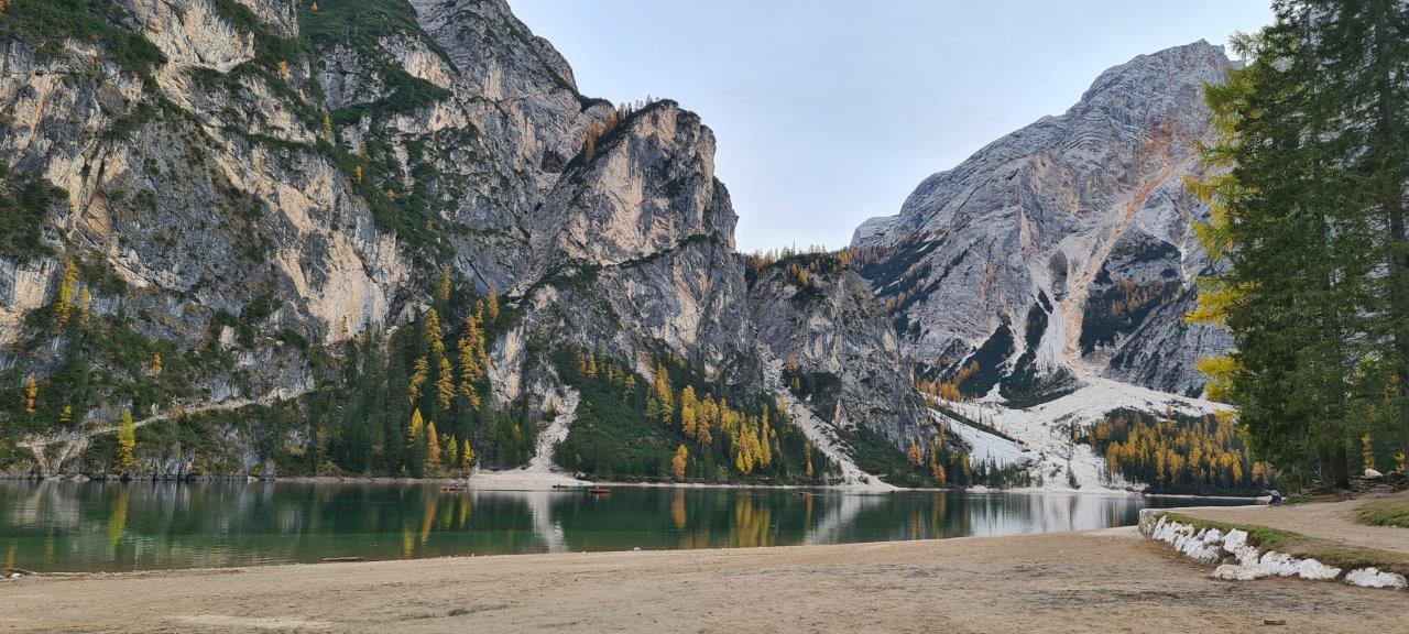 Lago di Braies Hiking