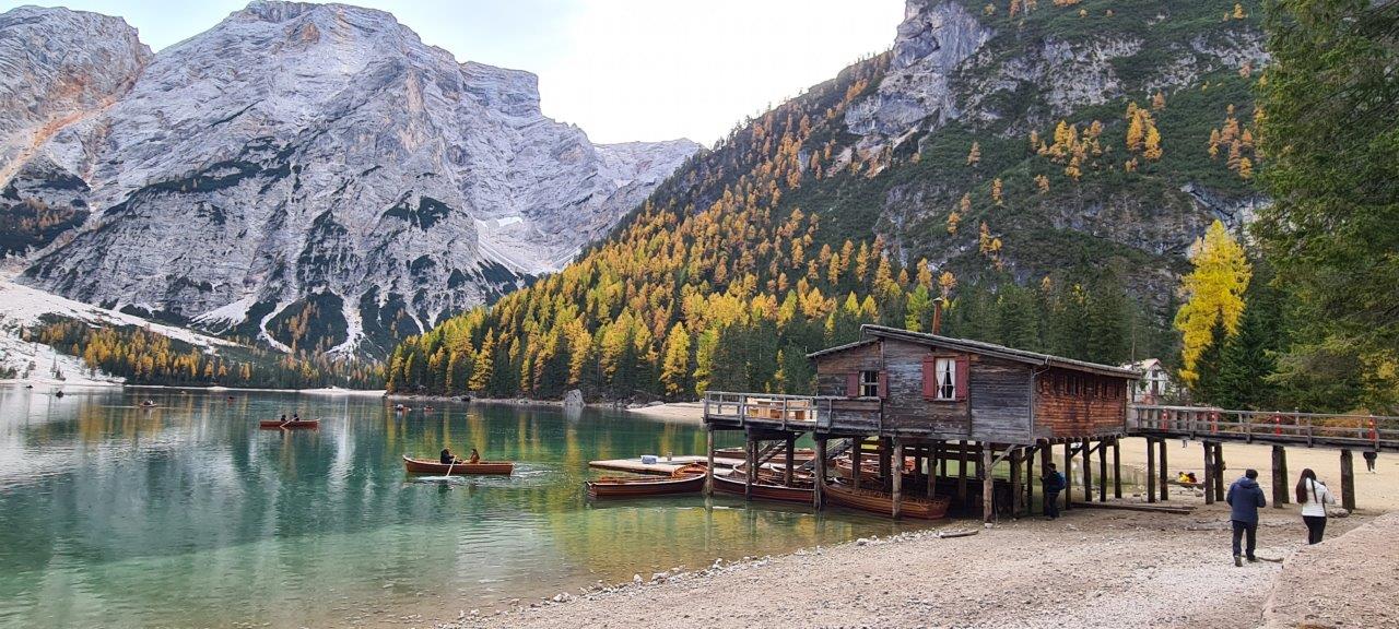 Lago di Braies Hiking