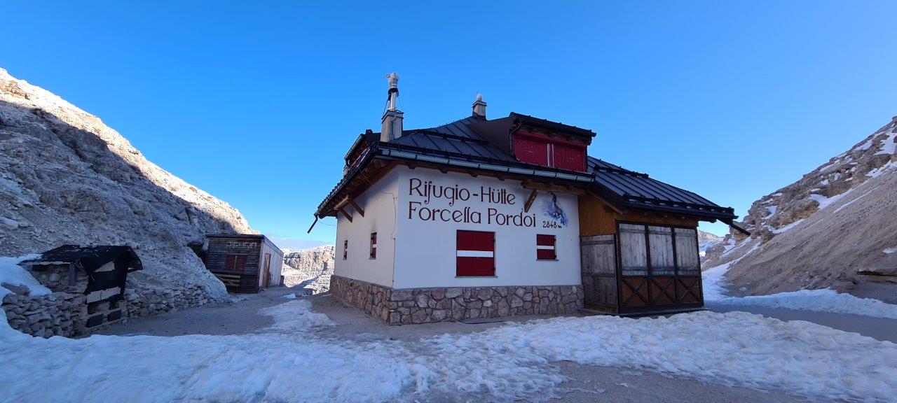 Hike to Piz Boe Peak