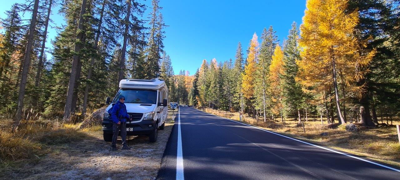 Trailhead Parking Lot