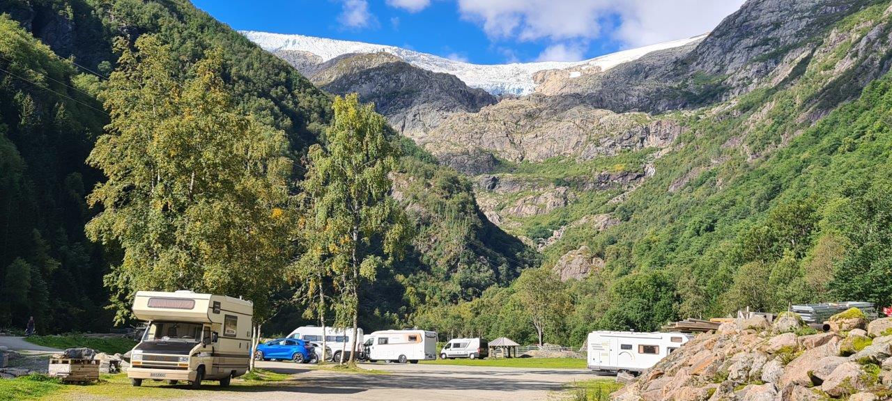 Buerbreen Glacier Hike