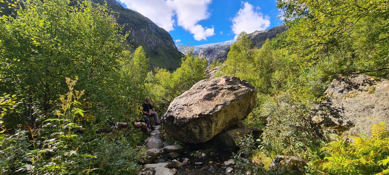 Buerbreen Glacier Hike