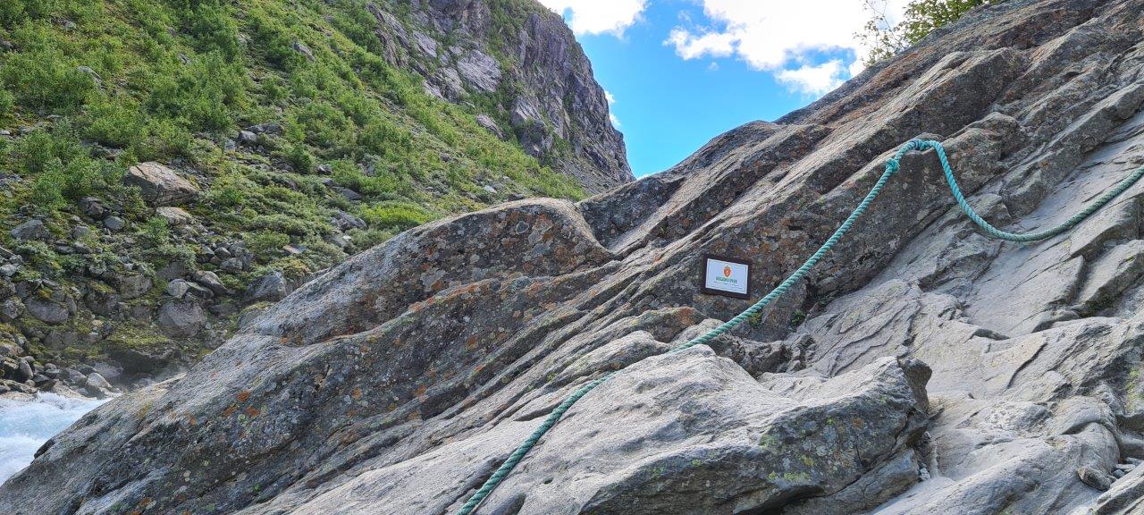 Buerbreen Glacier Hike