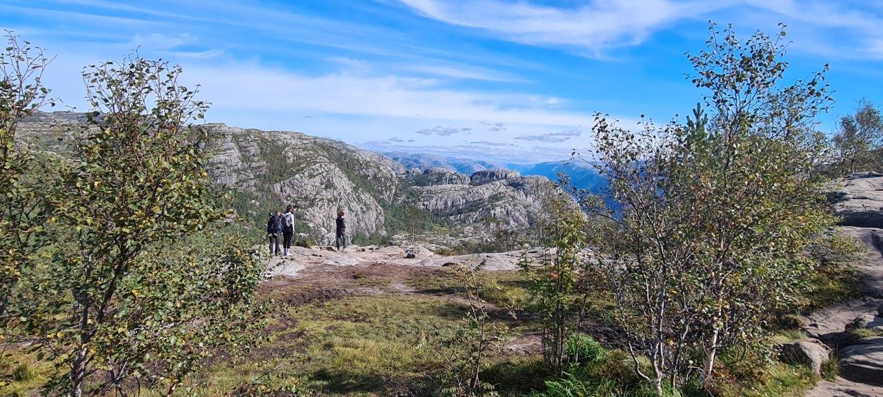 Hike to Preikestolen (Pulpit Rock)