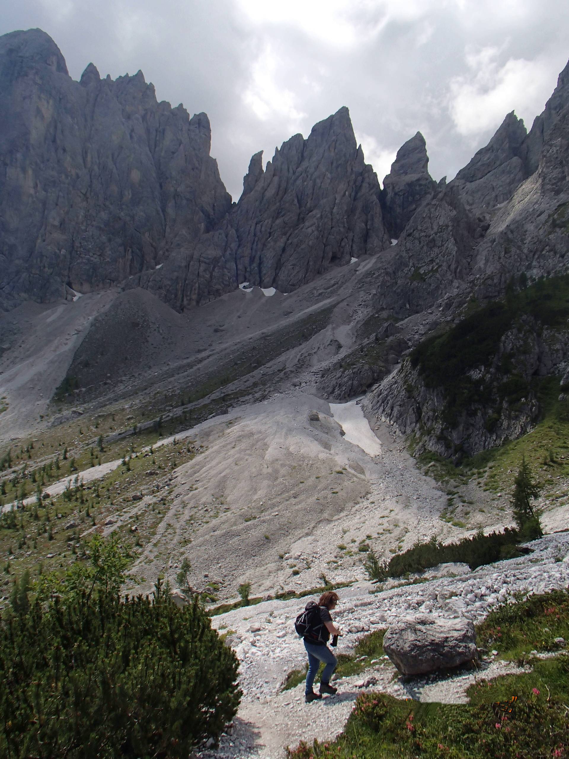 Kreuzbergpass HIking