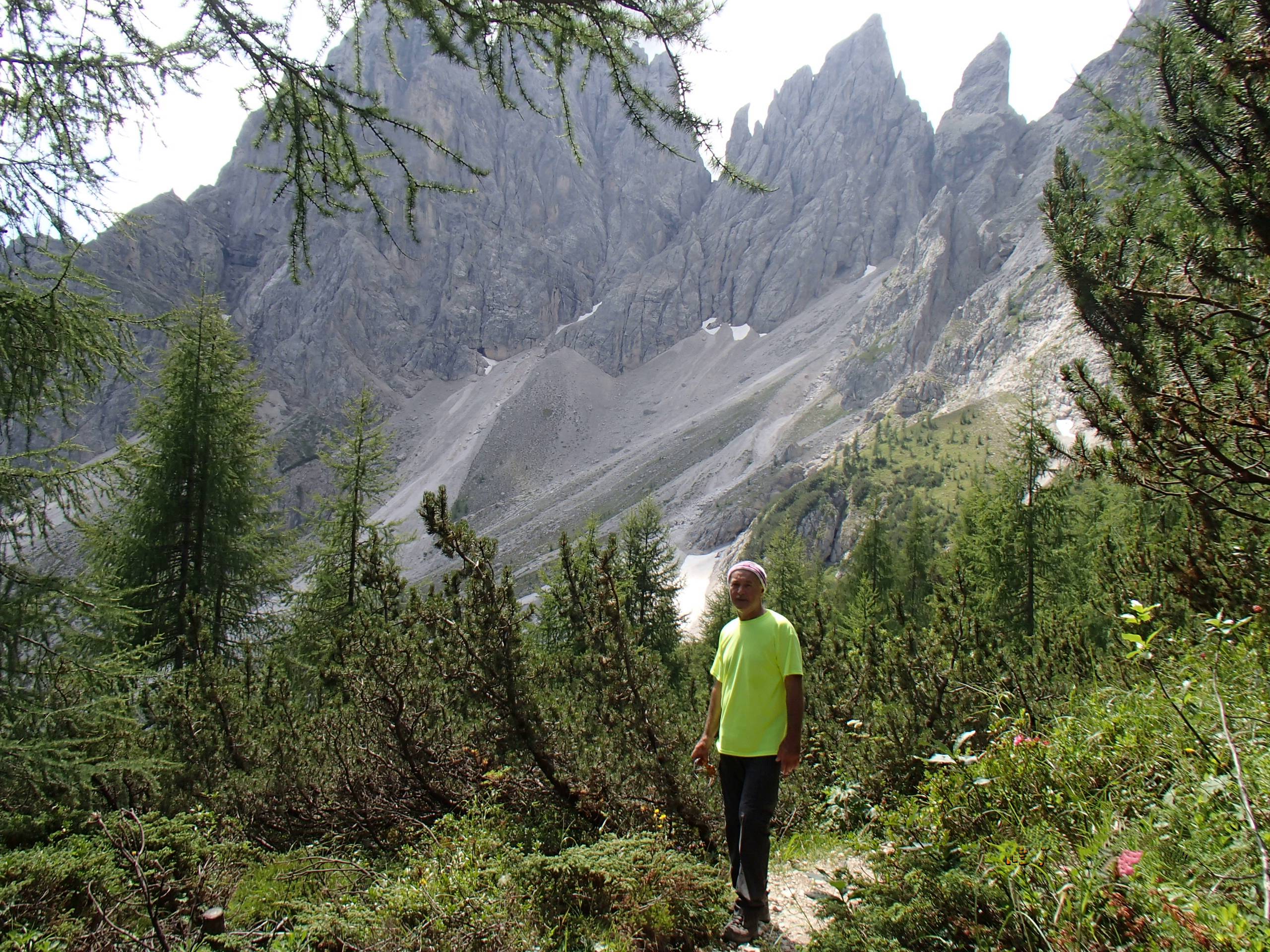 Kreuzbergpass HIking